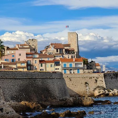 Casalionelantibes 70 Sqm Apartment With Garden And Parking Exterior photo